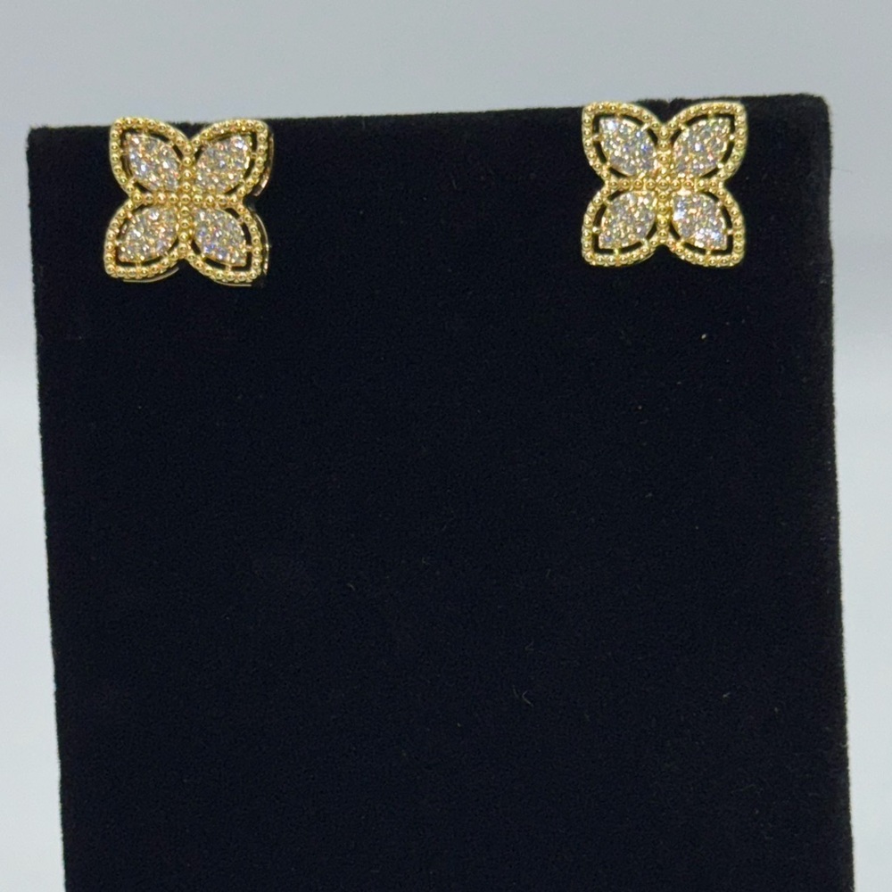 Venetian Earrings - Picture 10 of 11